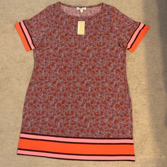Michael Kors Dresses & Skirts - NWT Michael Kors dress. Multiple color, size 2x.
